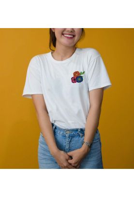T Shirt fleuri en coton certifié GOTS et vegan - vêtements eco responsables